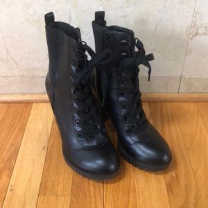 NWT- Lace-Up Combat Boots w Side Zipper
